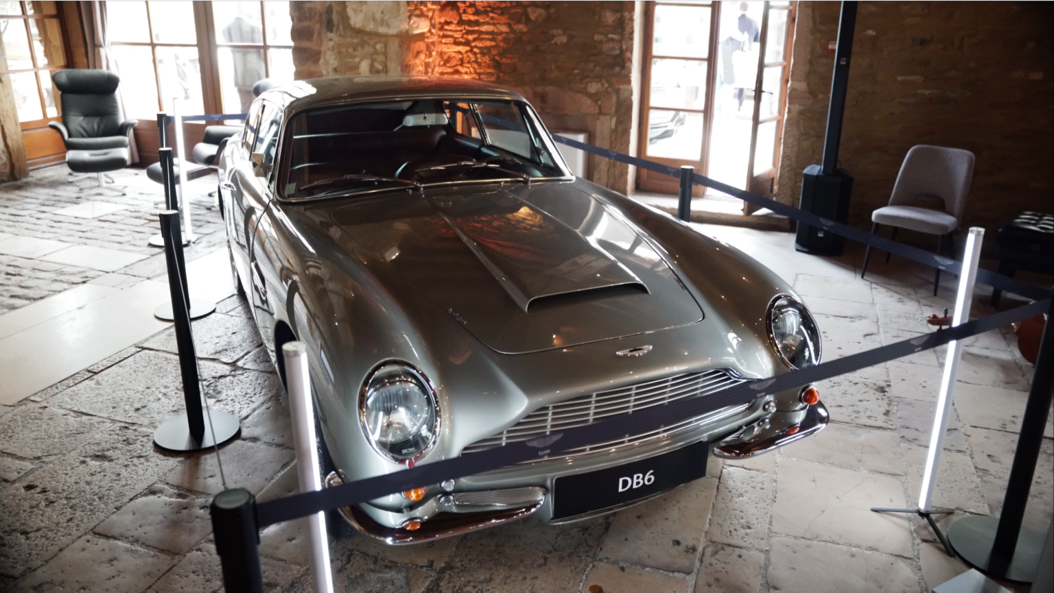 Aston Martin Gold Finger &mdash; image du film